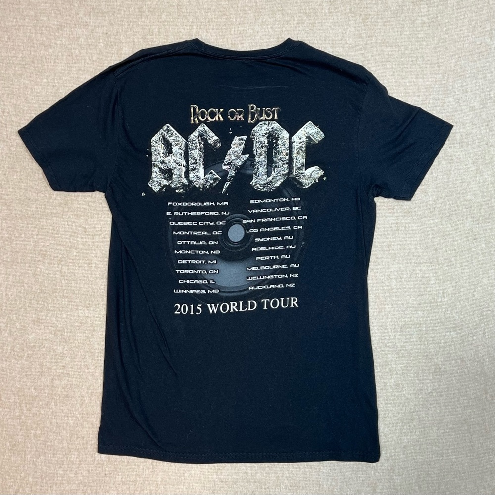 AC/DC Rock Or Bust 2015 World Tour black t shirt adult Sz.Lg (?) tag missing - Picture 2 of 4